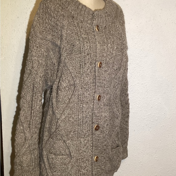 Rainbow crafts handmade chunky knitted merino wool sweater size XL - Picture 3 of 13